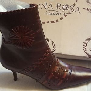 Luna Rosa boots